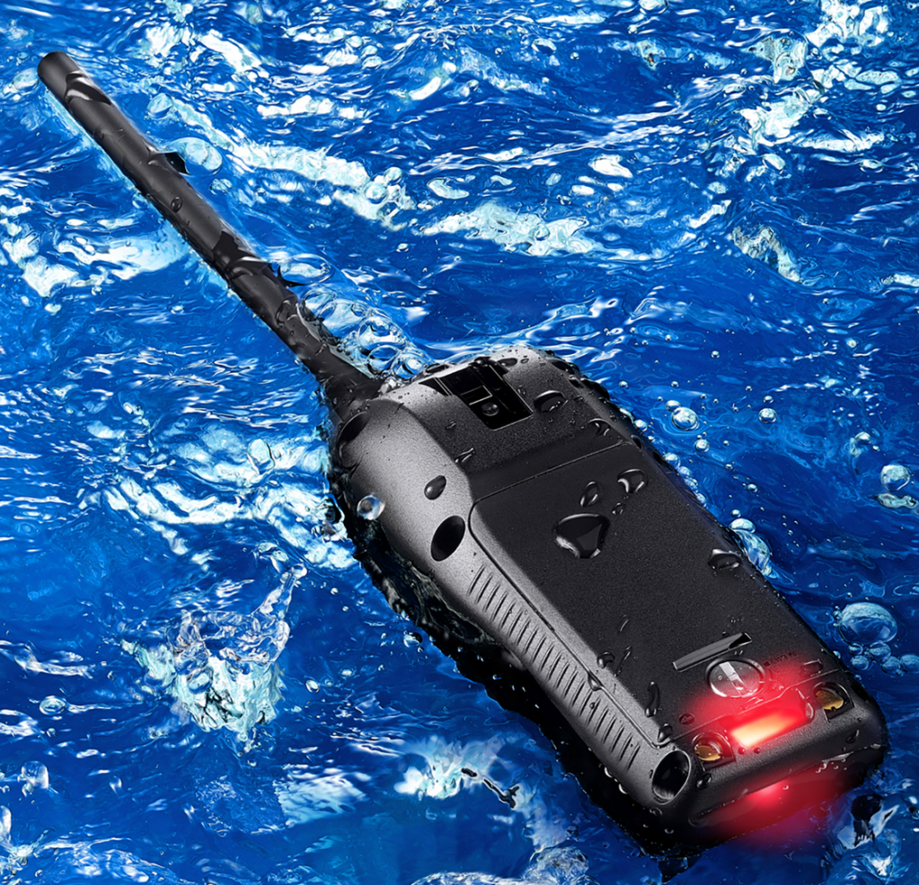 Радиостанция Icom IC-M37